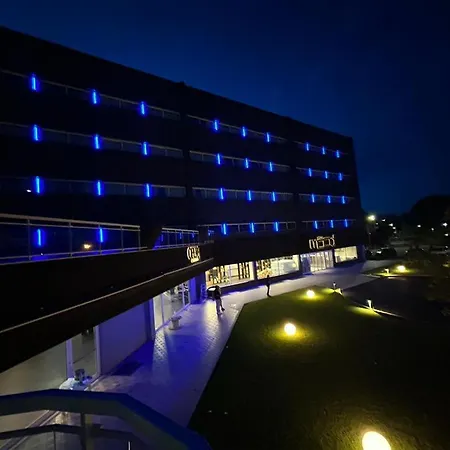 Hotel Mood 4*