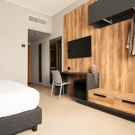 Hotel Mood 4*